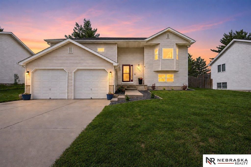 1050 Garden Street, Bennet, NE 68317