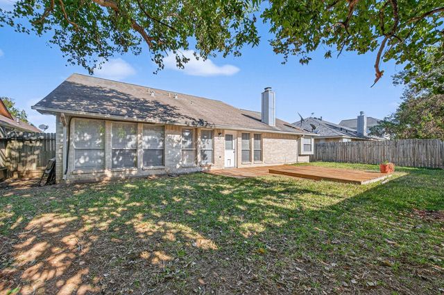 3210 Kempwood Drive, Sugar Land, TX 77479