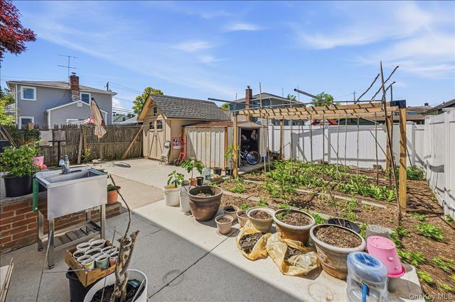 109 Gordon Avenue, Westbury, NY 11590