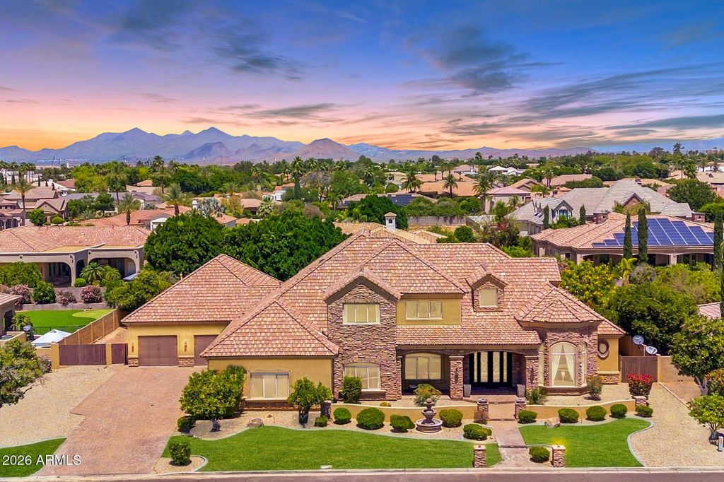 3446 E KNOLL Street, Mesa, AZ 85213