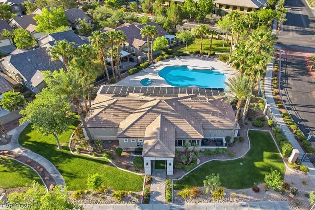 909 Majestic Oak Street, Las Vegas, NV 89145