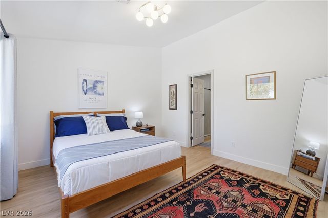 909 Majestic Oak Street, Las Vegas, NV 89145