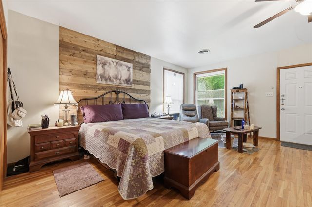 1411 Garnett Street, Gainesville, TX 76240