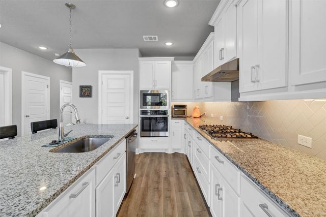 7500 Foxgrass Place, Fort Worth, TX 76123