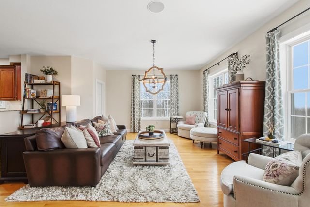 22 Ryan Farm Road, Windham, NH 03087