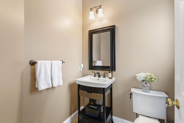 22 Ryan Farm Road, Windham, NH 03087