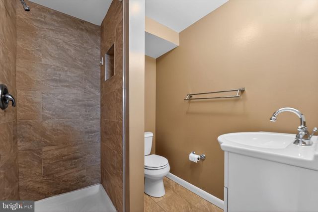 600 OAKWOOD RD, Glen Burnie, MD 21061