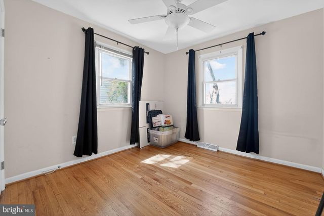 600 OAKWOOD RD, Glen Burnie, MD 21061