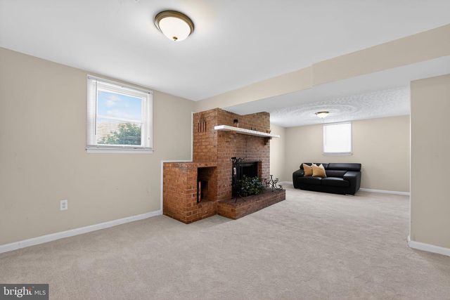 600 OAKWOOD RD, Glen Burnie, MD 21061