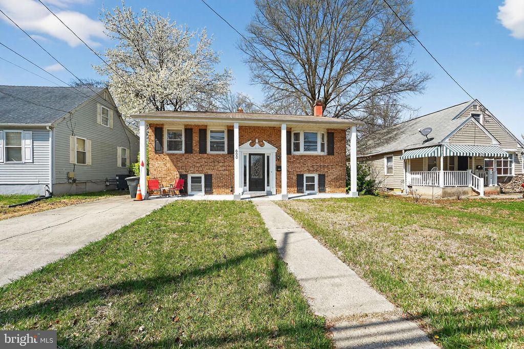 600 OAKWOOD RD, Glen Burnie, MD 21061