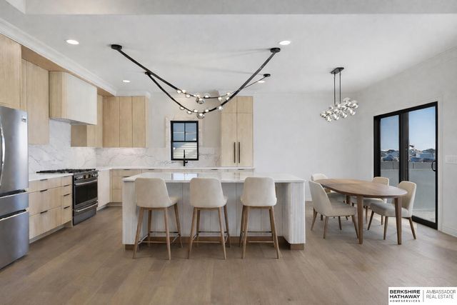 12401 Fenwick Street, Papillion, NE 68046