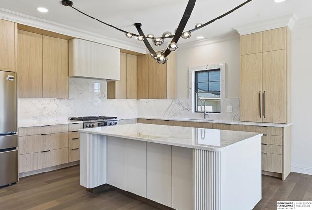 12401 Fenwick Street, Papillion, NE 68046