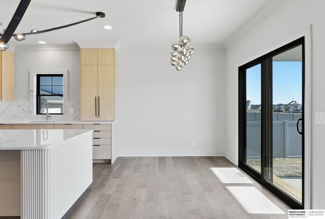 12401 Fenwick Street, Papillion, NE 68046