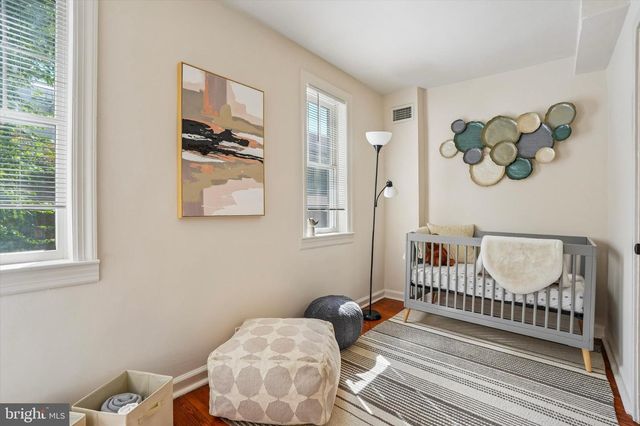 2045 WAVERLY ST, Philadelphia, PA 19146