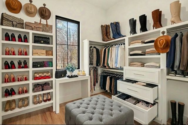 1110 Lipscomb Dr, Brentwood, TN 37027