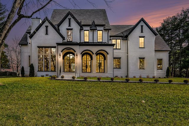 1110 Lipscomb Dr, Brentwood, TN 37027