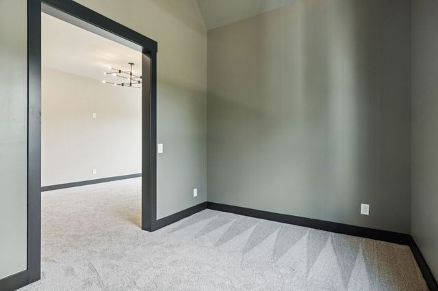 1110 Lipscomb Dr, Brentwood, TN 37027