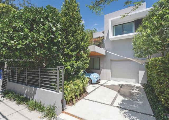 2955 Shipping Ave 2955, Miami, FL 33133