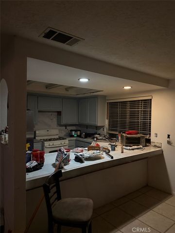 16709 Deodar, Hesperia, CA 92345