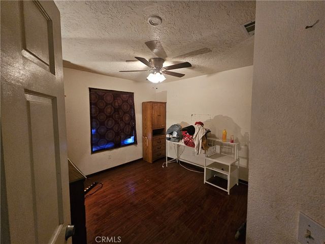 16709 Deodar, Hesperia, CA 92345