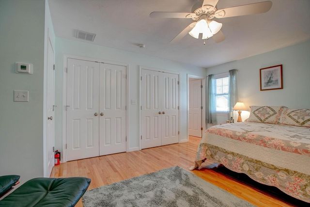 19 Datewood St, Wareham, MA 02571