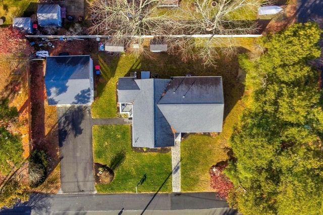19 Datewood St, Wareham, MA 02571