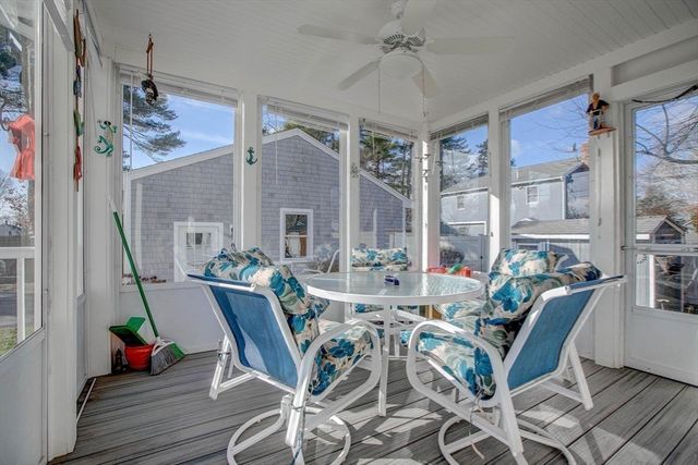 19 Datewood St, Wareham, MA 02571