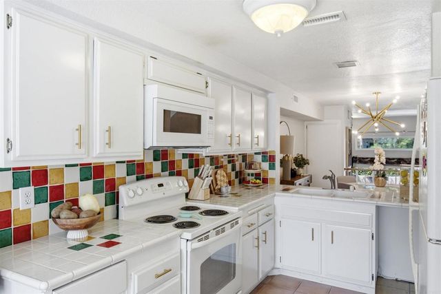 5715 Baltimore Dr 83, La Mesa, CA 91942