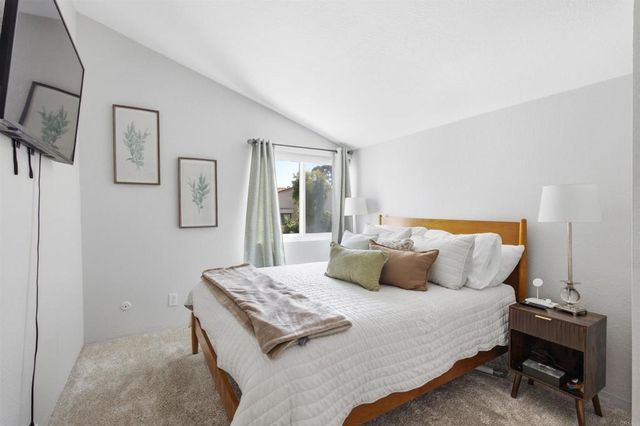 5715 Baltimore Dr 83, La Mesa, CA 91942