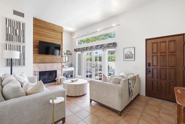 5715 Baltimore Dr 83, La Mesa, CA 91942