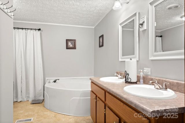 3403 Hollis Road, Ellenboro, NC 28040