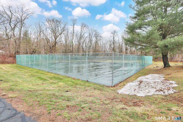 8 Whirling Dun 8, Canton, CT 06019