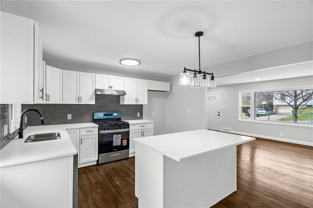 2415 N 53rd Street, Kansas City, KS 66104