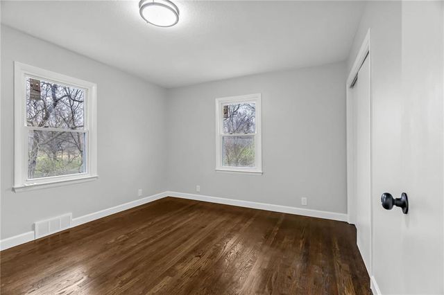 2415 N 53rd Street, Kansas City, KS 66104