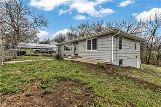 2415 N 53rd Street, Kansas City, KS 66104