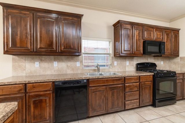 5933 Missy Lane, Fort Worth, TX 76131