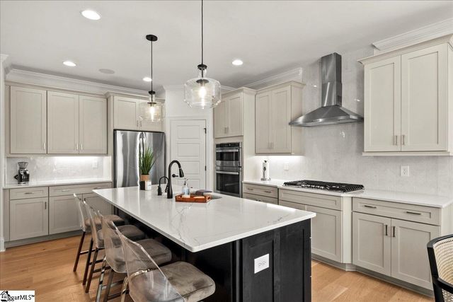 736 Enoree River Place, Greer, SC 29651