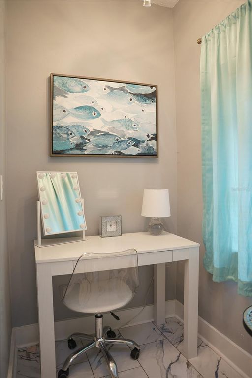 Image 16 of property listing at 4405 W FAIR OAKS AVENUE 2, Tampa, FL 33611
