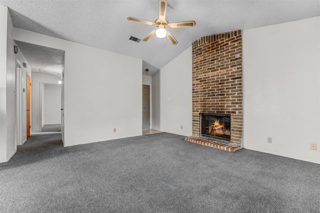 8007 Clydesdale DR B, Austin, TX 78745