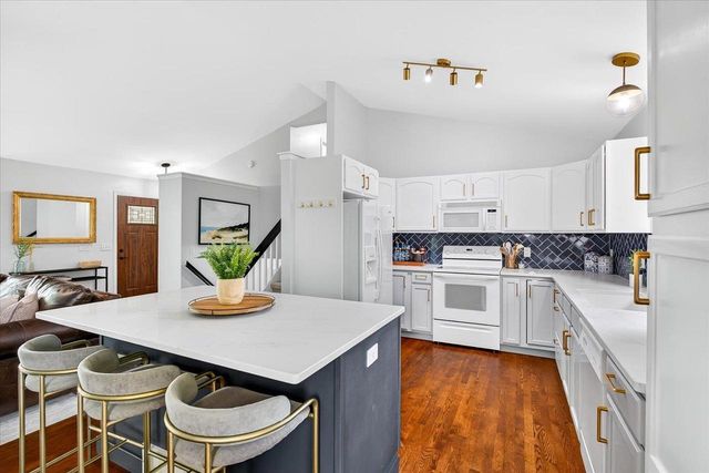 2313 Quartz Lane, Madison, WI 53719