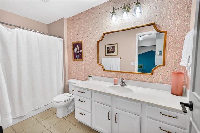 2313 Quartz Lane, Madison, WI 53719