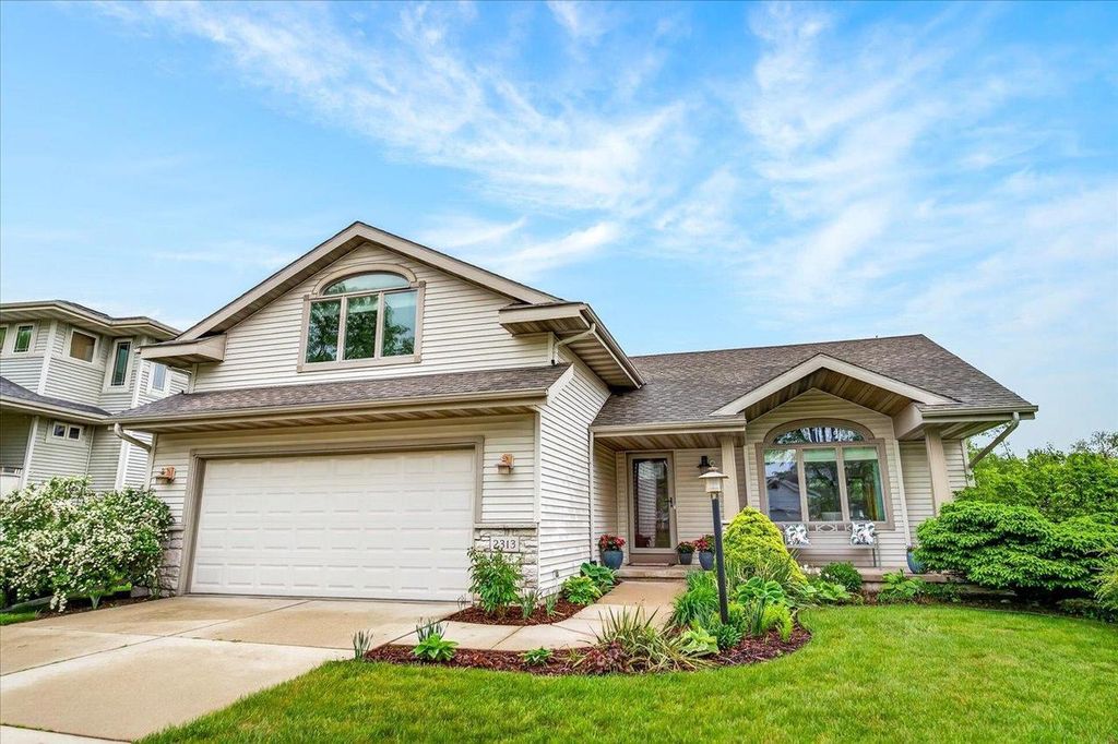 2313 Quartz Lane, Madison, WI 53719