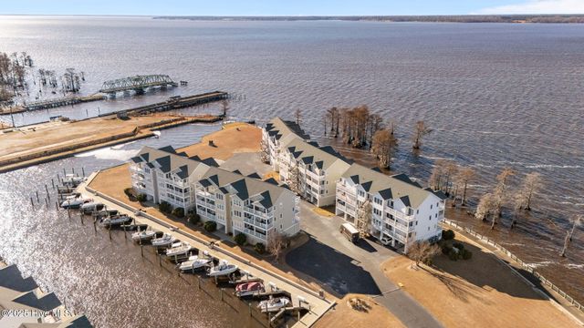416 Captains Cove Unit F, Edenton, NC 27932