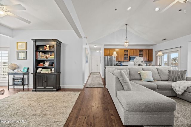 416 Captains Cove Unit F, Edenton, NC 27932