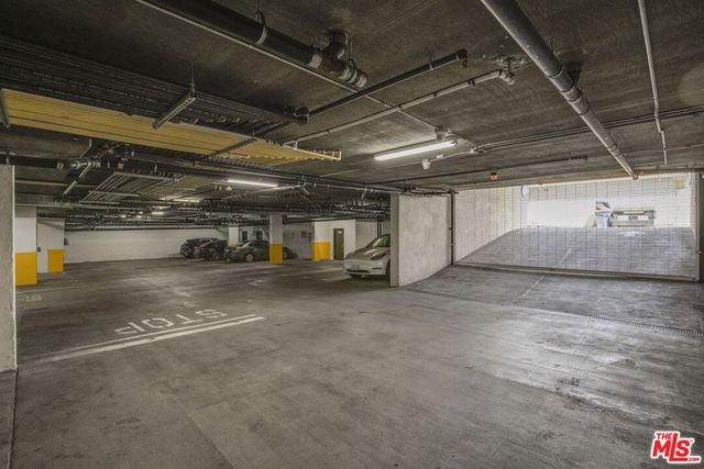 118 S Kenwood Street 102, Glendale, CA 91205