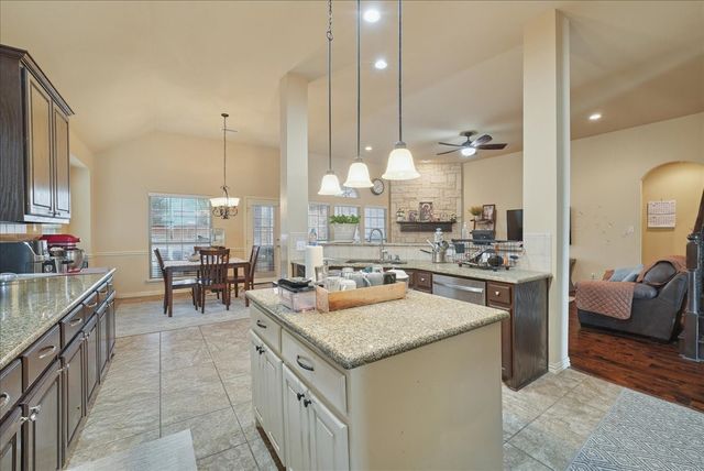 1121 Shearwater Lane, Garland, TX 75043