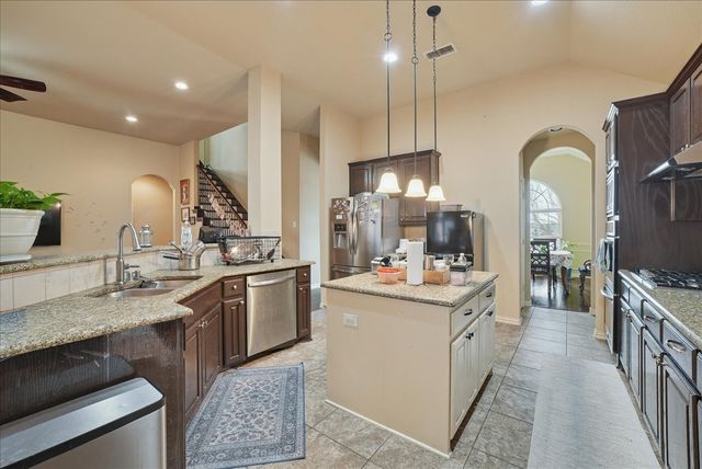 1121 Shearwater Lane, Garland, TX 75043