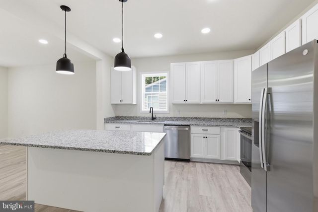 1354 COLLEGE RD, Dover, DE 19904