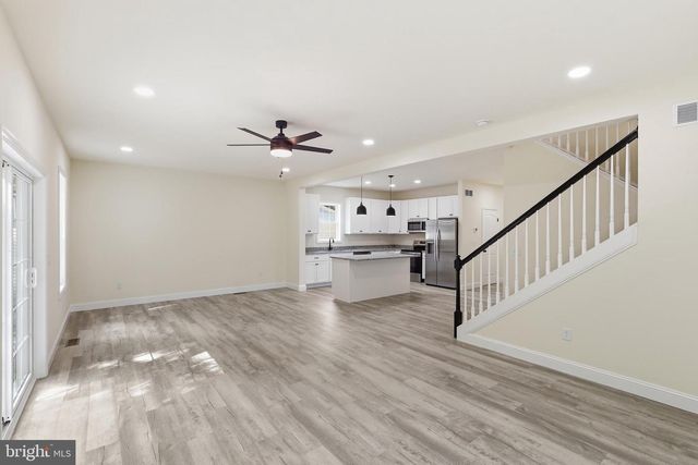 1354 COLLEGE RD, Dover, DE 19904