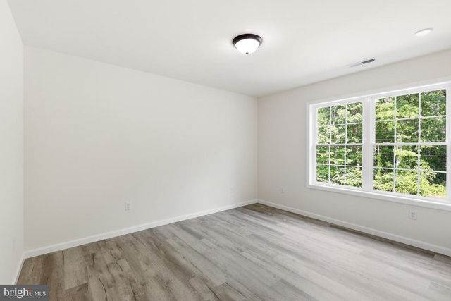 1354 COLLEGE RD, Dover, DE 19904